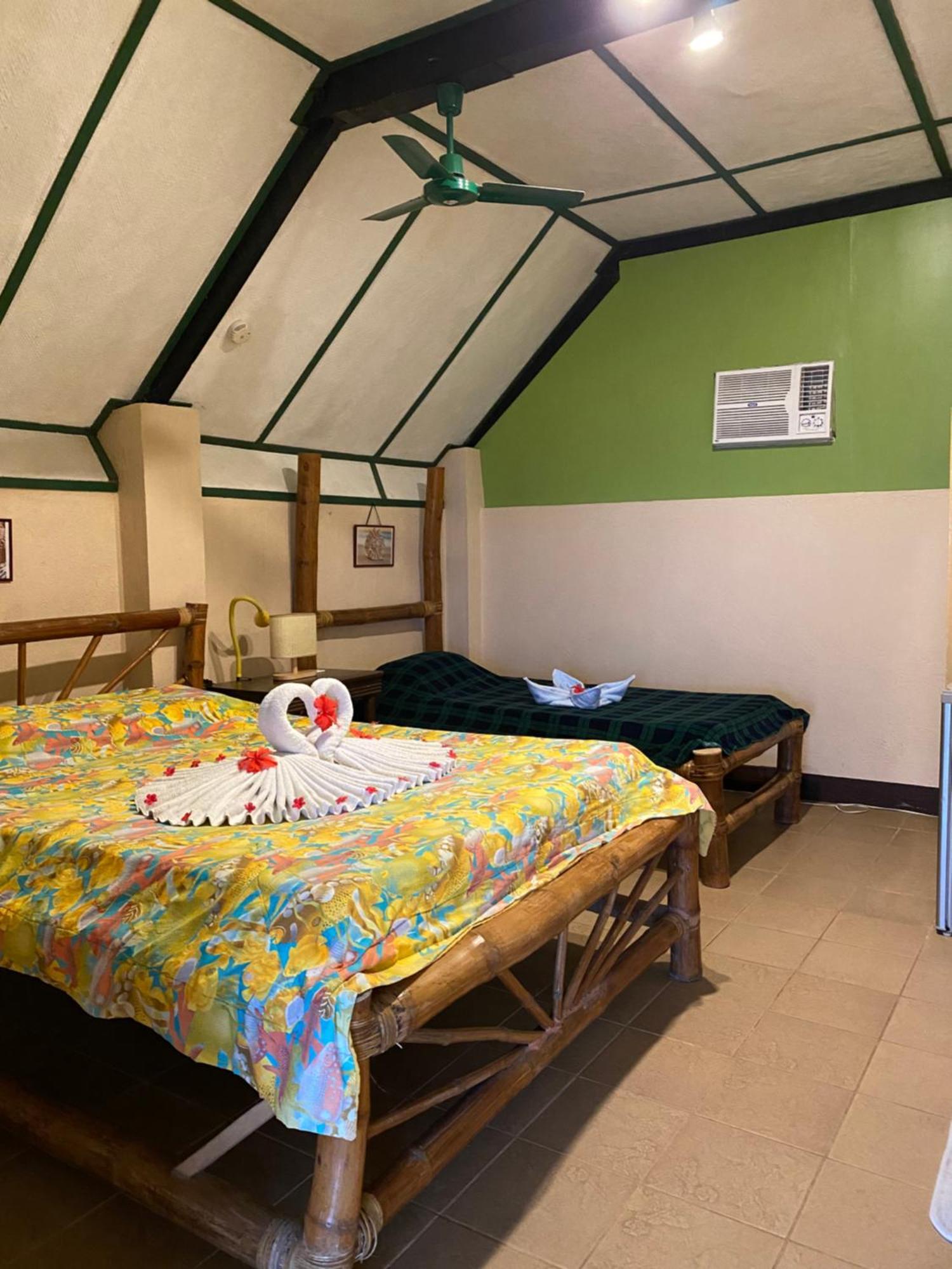 Ravenala Beach Bungalows Moalboal Eksteriør bilde