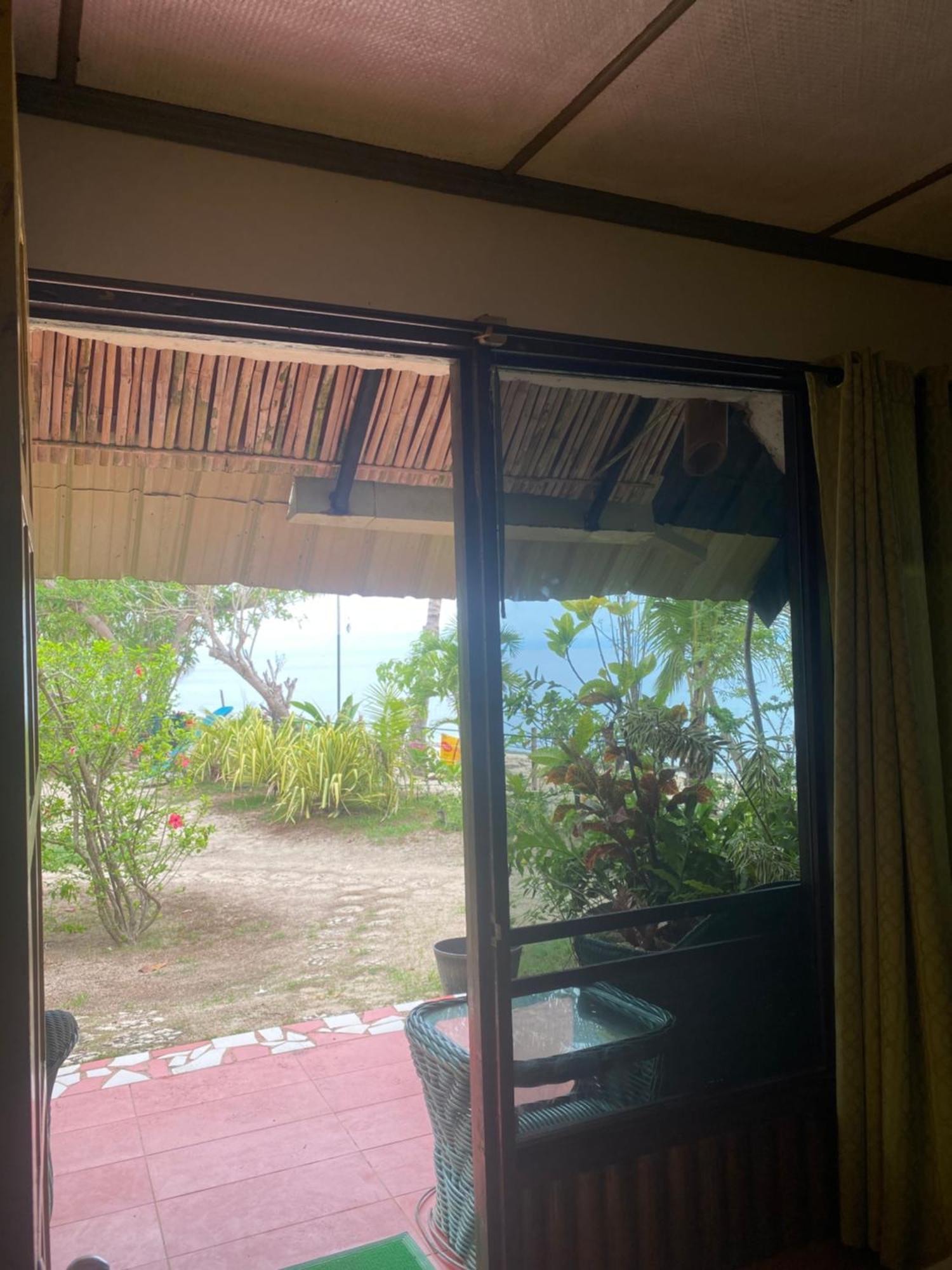 Ravenala Beach Bungalows Moalboal Eksteriør bilde
