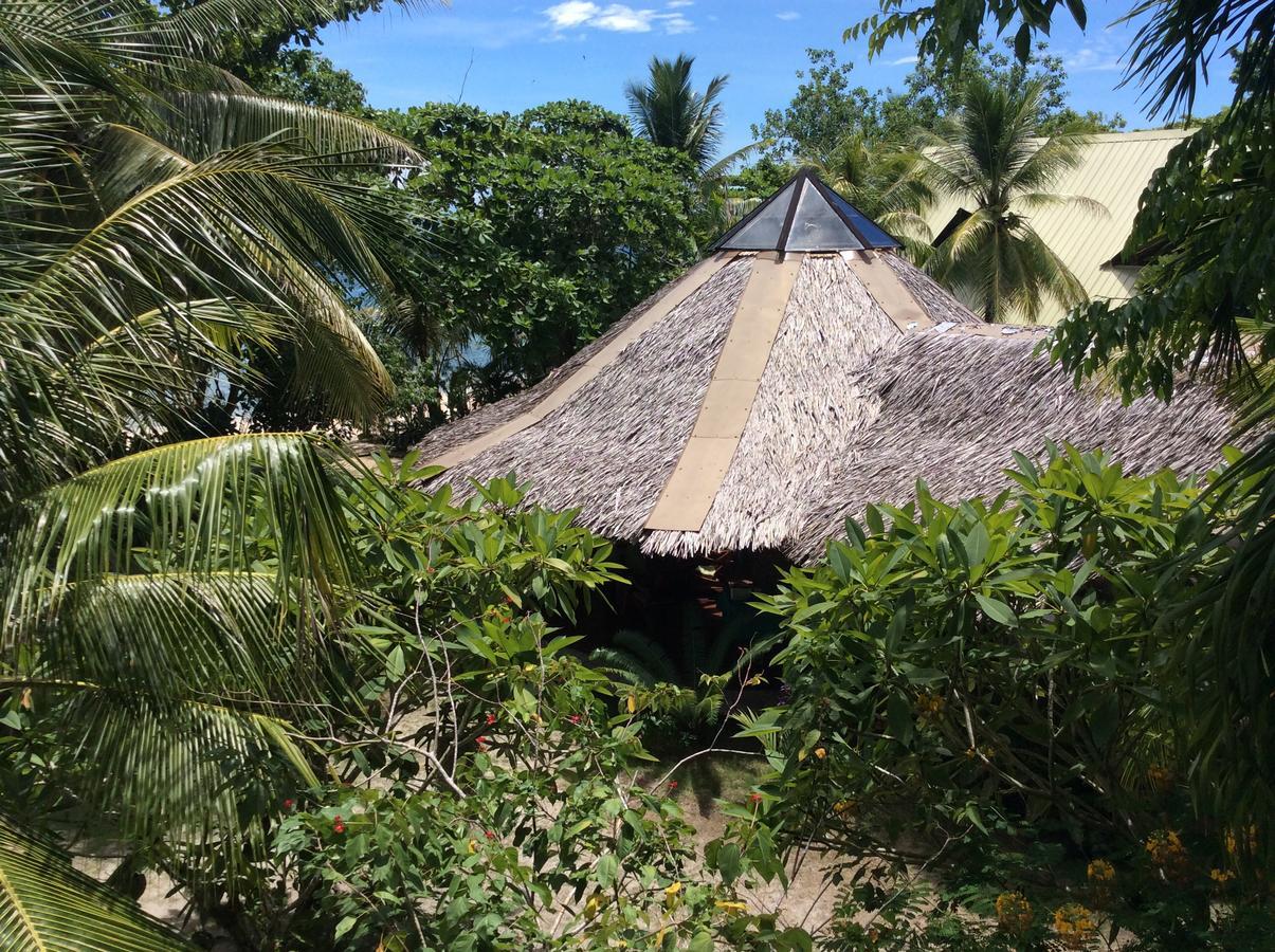 Ravenala Beach Bungalows Moalboal Eksteriør bilde