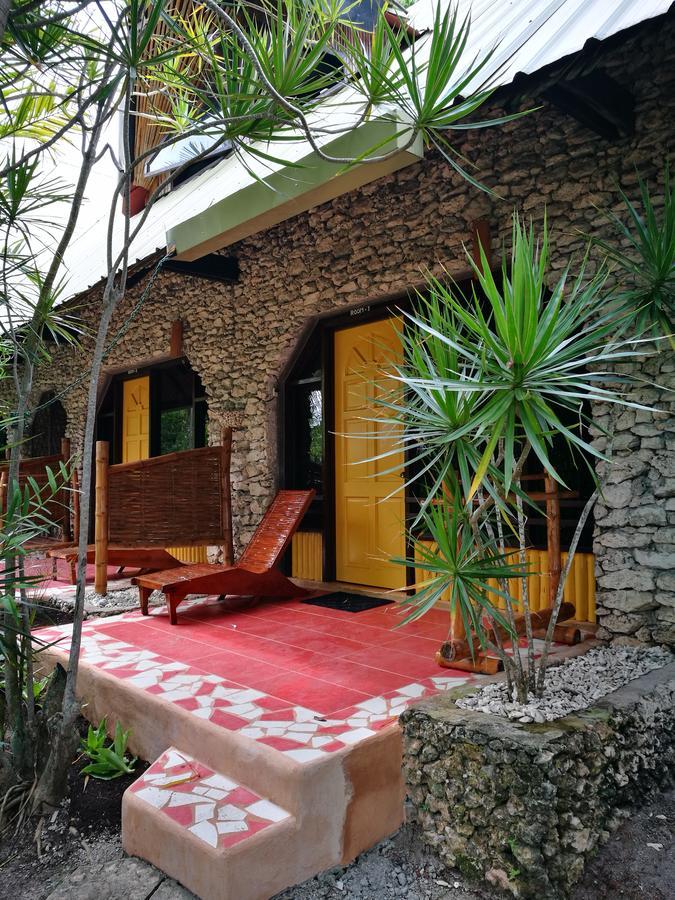 Ravenala Beach Bungalows Moalboal Eksteriør bilde